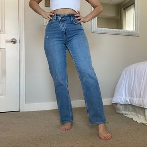 Abercrombie CURVE LOVE 90s Ultra High Rise Straight Jeans